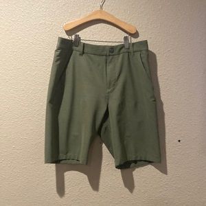 Men’s puma golf shorts